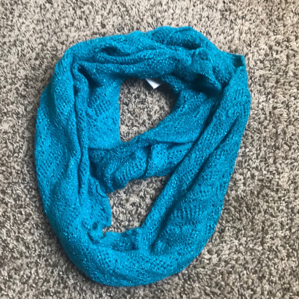 blue sparkly scarf